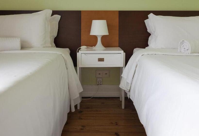 غرفة كلاسيكية, Leiria Classic