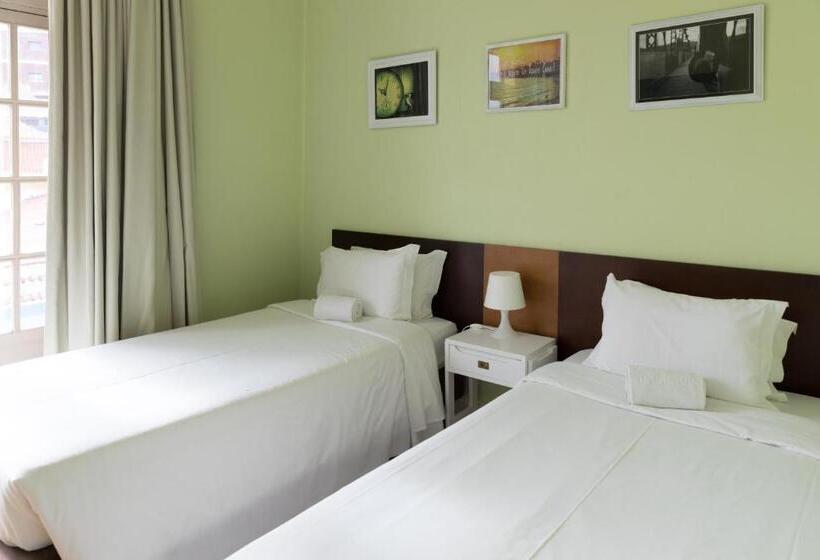 غرفة كلاسيكية, Leiria Classic