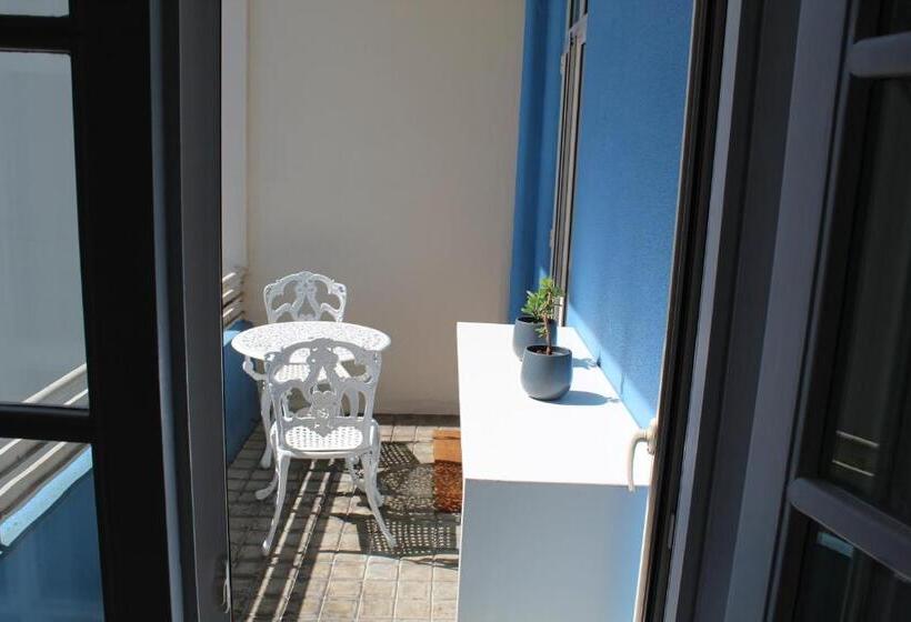 غرفة عائلية, Leiria Classic