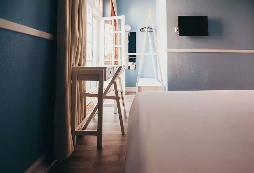 اتاق استاندارد یک نفره, Leiria Classic