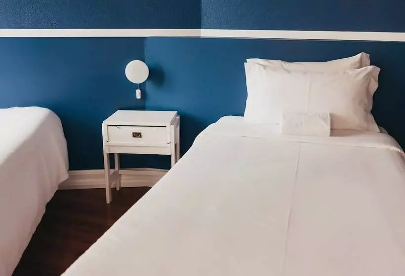 اتاق استاندارد یک نفره, Leiria Classic