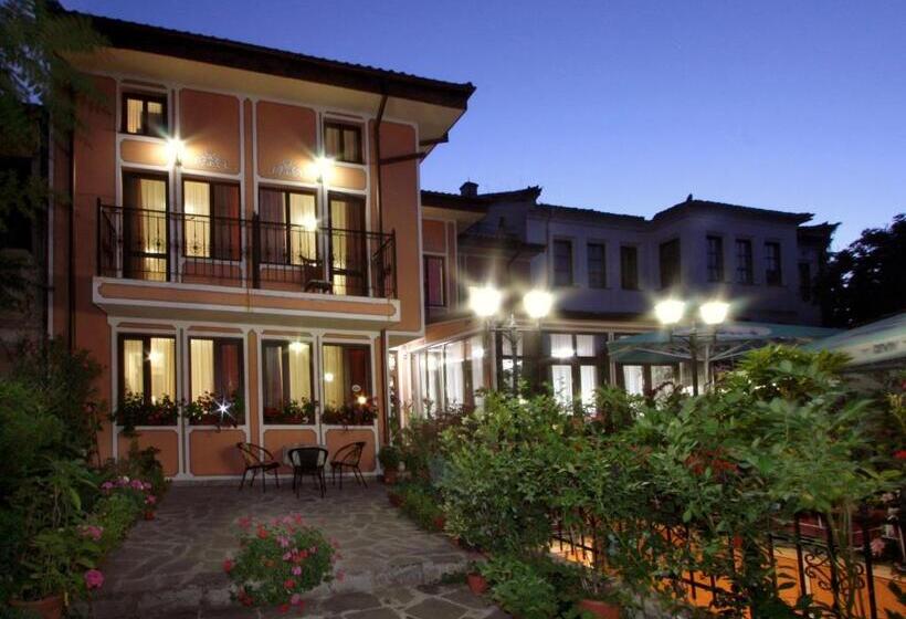 스탠다드 룸, Alafrangite