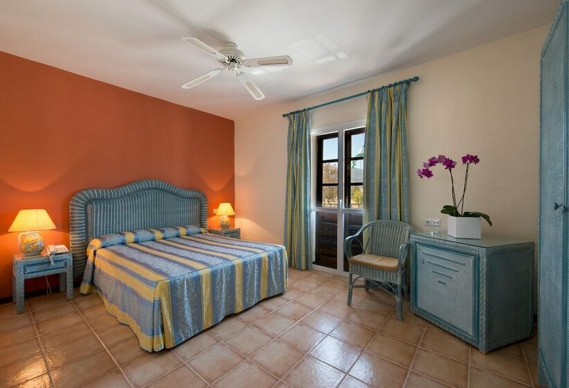 バルコニー付きスタンダードルーム, Bluebay Banus