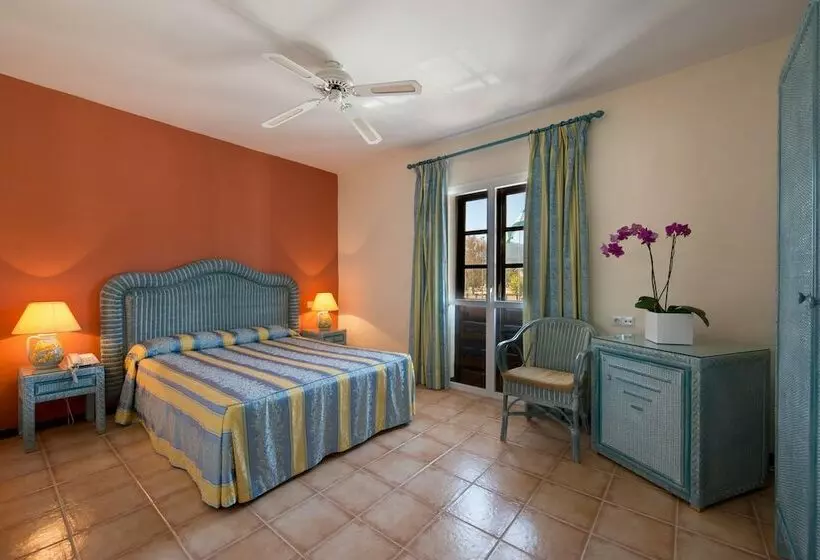 اتاق استاندارد با بالکن, Bluebay Banus