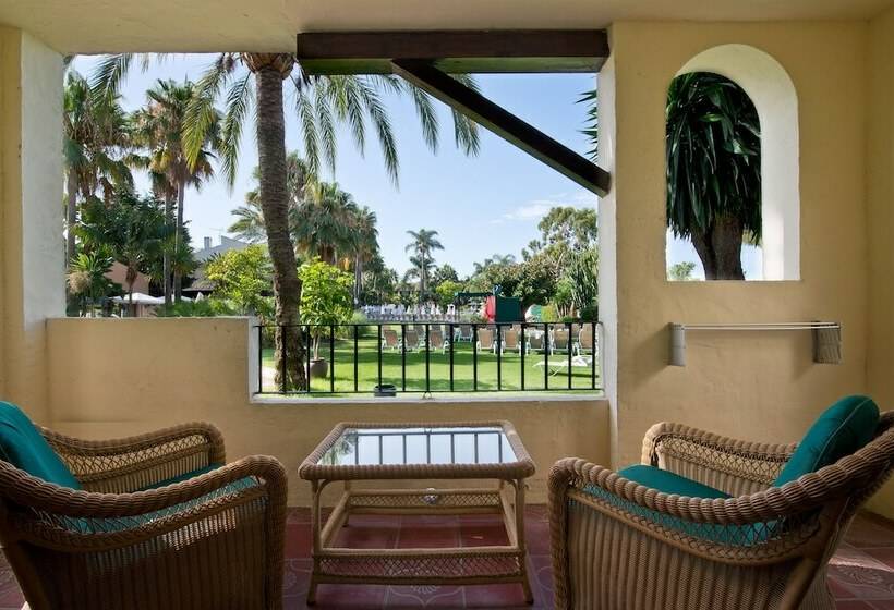 バルコニー付きスタンダードルーム, Bluebay Banus