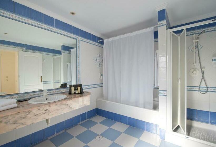 スーペリアールーム, Bluebay Banus