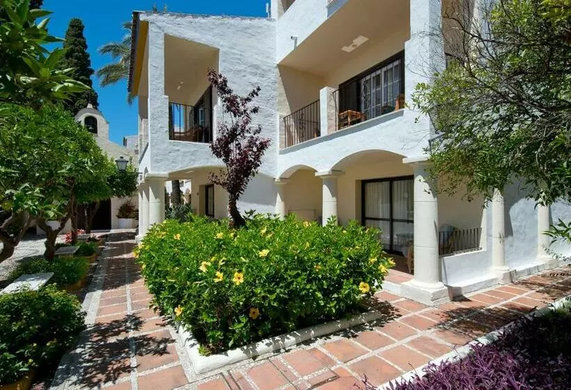 اتاق استاندارد, Bluebay Banus