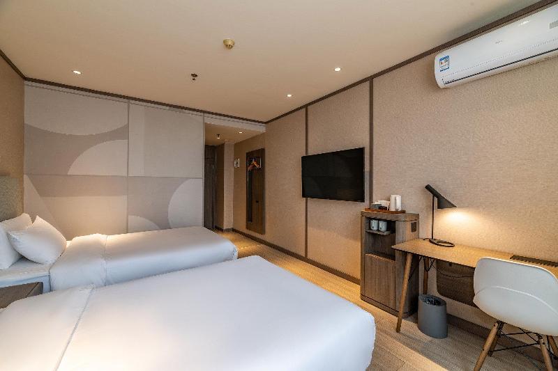 スーペリアールーム, Bluebay Banus