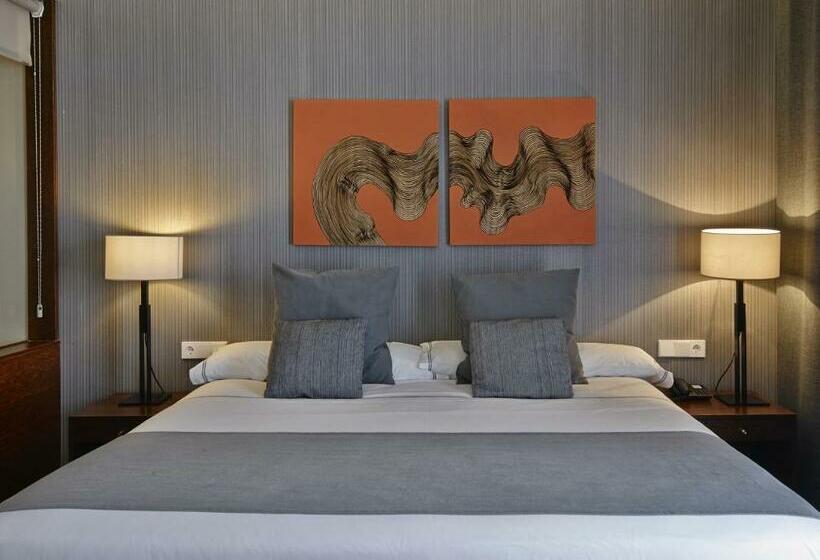 اتاق استاندارد, Carris Marineda