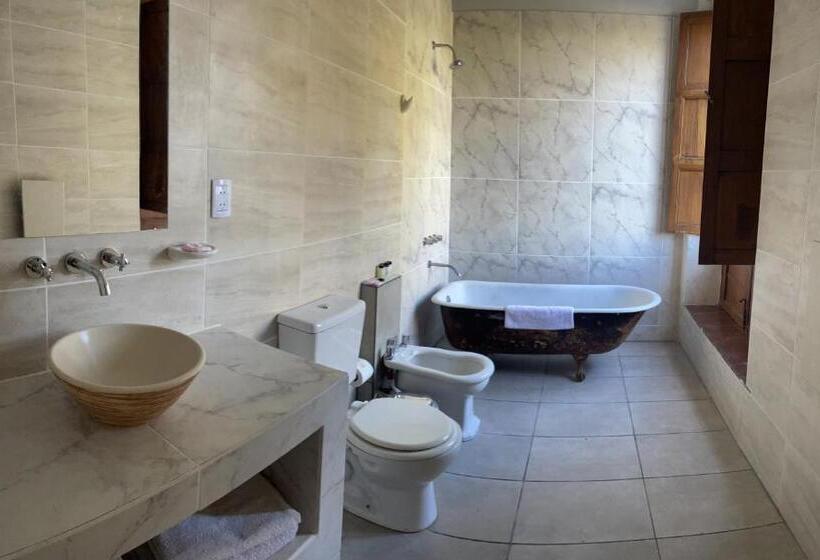 اتاق استاندارد, Cerros