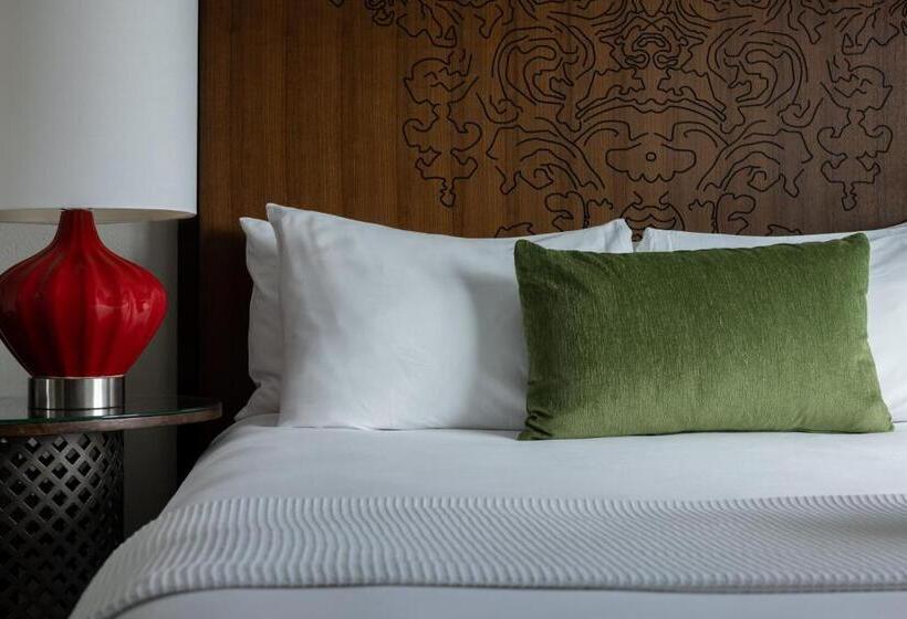 חדר דלוקס עם מיטת קינג, Contessa Suites On The Riverwalk