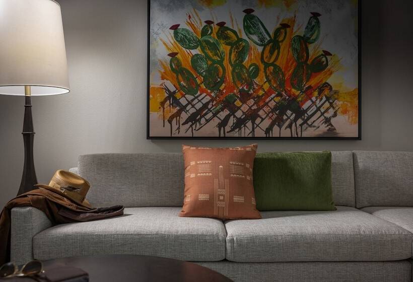 סוויטה מותאמת לאדם עם מוגבלויות, Contessa Suites On The Riverwalk