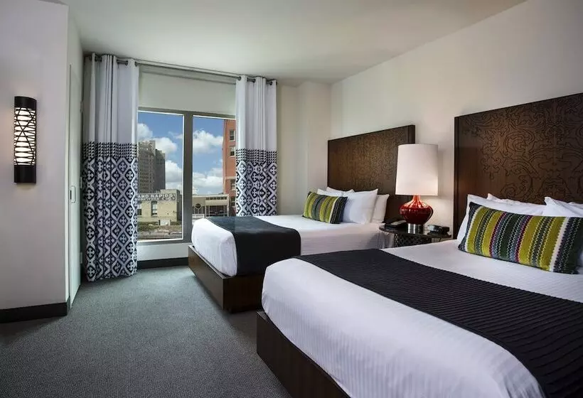 シティビュースイート, Contessa Suites On The Riverwalk