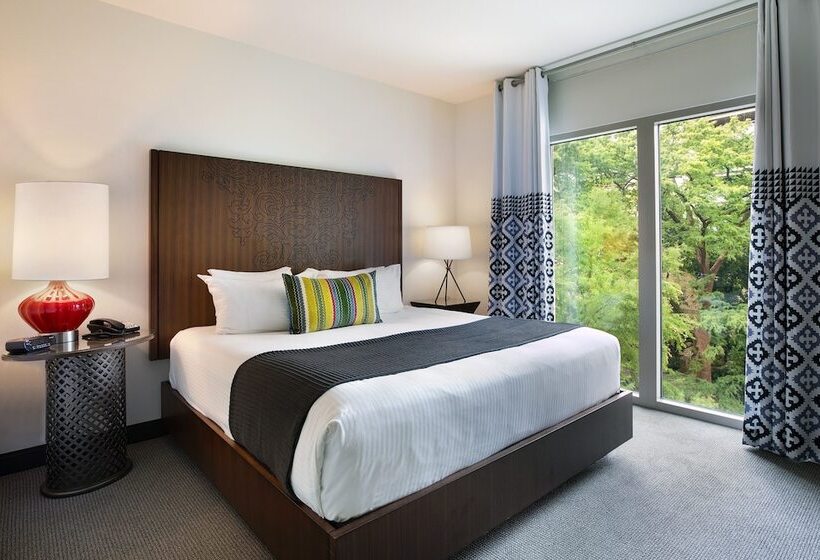 סוויטה עם נוף לנהר, Contessa   Suites On The Riverwalk
