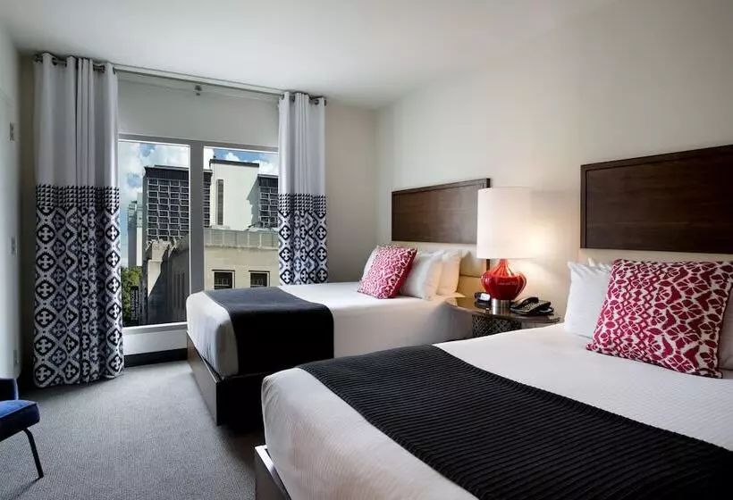 デラックススイート, Contessa Suites On The Riverwalk
