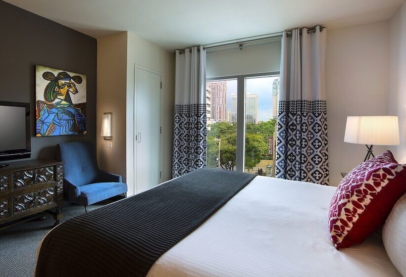 סוויטה מותאמת לאדם עם מוגבלויות, Contessa Suites On The Riverwalk