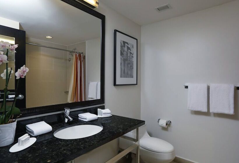 חדר סטנדרט שתי מיטות זוגיות, Courtyard By Marriott Panama Metromall