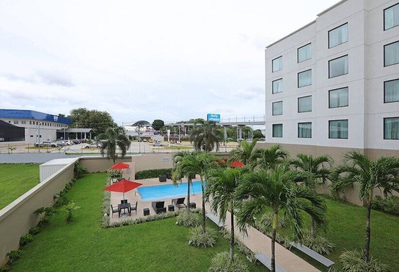 חדר סטנדרט שתי מיטות זוגיות, Courtyard By Marriott Panama Metromall