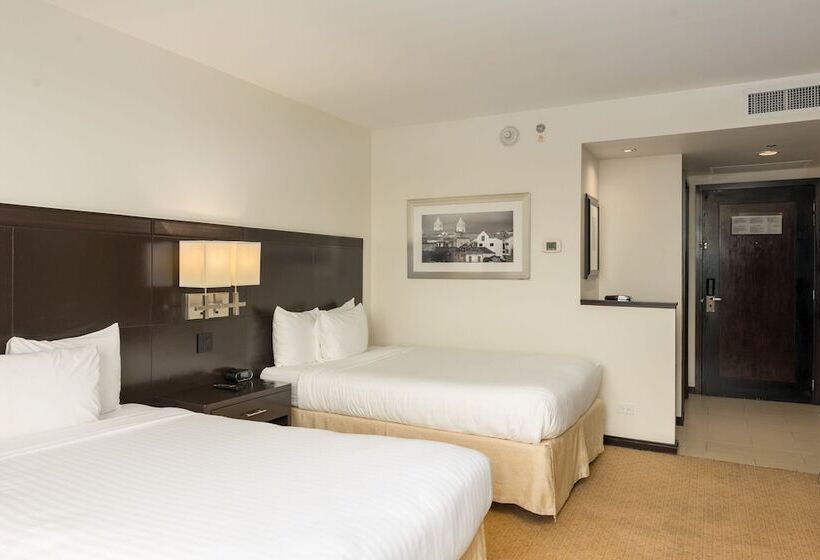 Номер Стандарт 2 Двуспальные Кровати, Courtyard By Marriott Panama Metromall