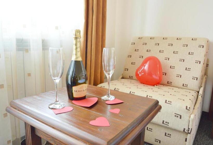 Standardzimmer, Dumanov