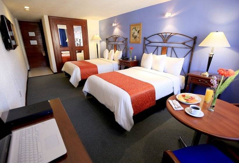 חדר סטנדרט, Emily