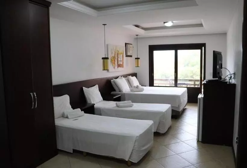 Deluxe Neljän Hengen Huone, Guarita Park Hotel By Life Hotéis