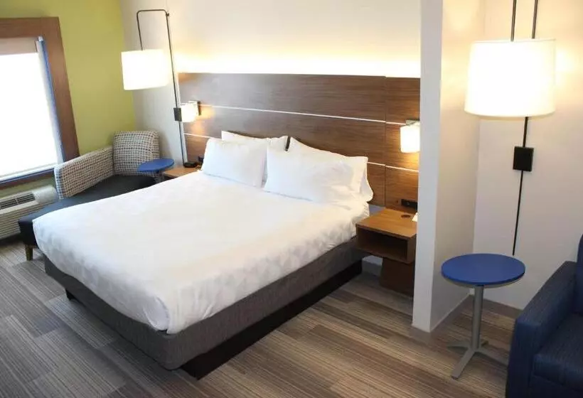 Sviitti King-vuode, Holiday Inn Express Hotel & Suites Mansfield, An Ihg