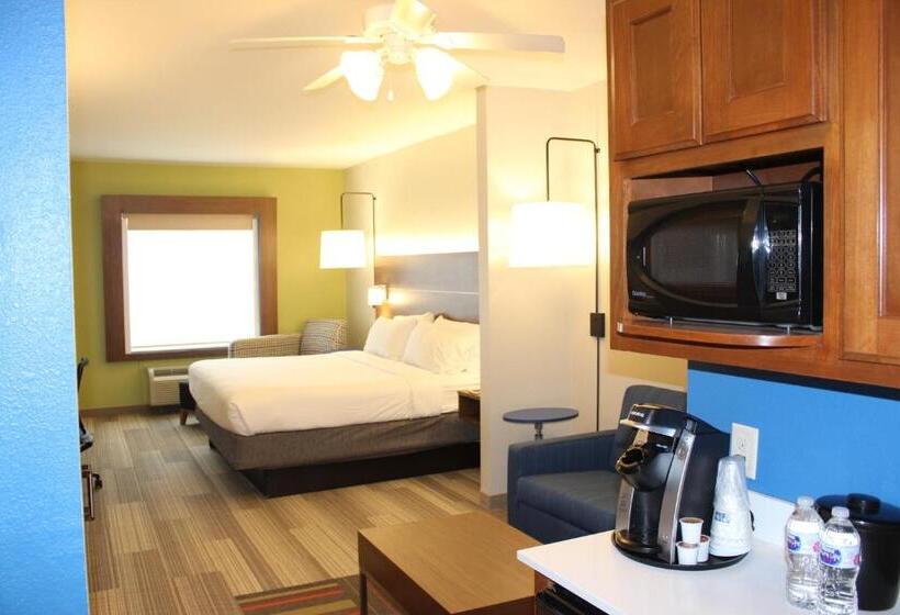 장애인을 위한 스위트, Holiday Inn Express Hotel & Suites Mansfield, An Ihg