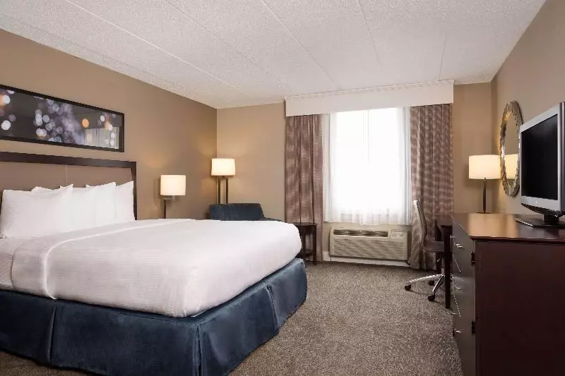 身障者適用キングサイズベッドルーム, Holiday Inn Express Augusta North, An Ihg