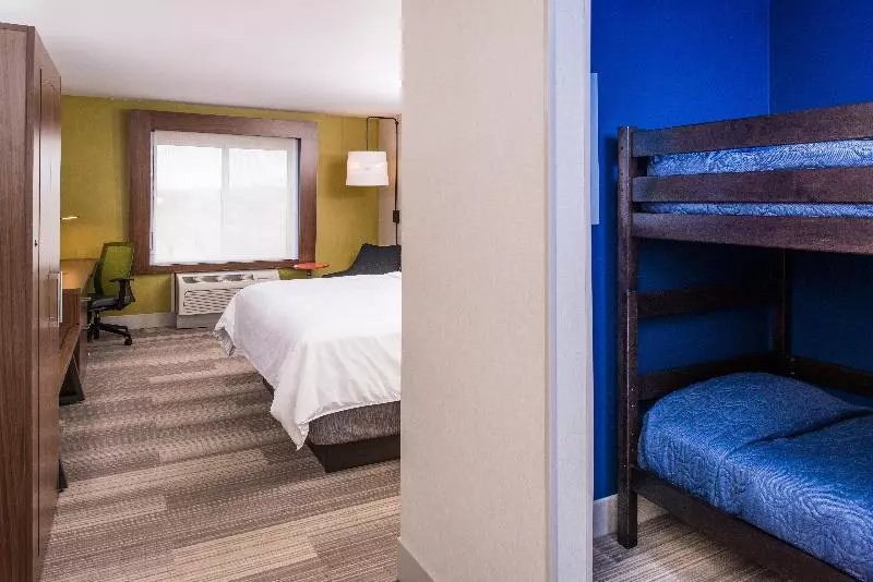 اتاق استاندارد با تخت بزرگ, Holiday Inn Express Sierra Vista, An Ihg