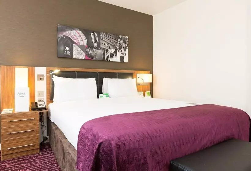 スタンダードルーム, Holiday Inn Manchester Mediacityuk, An Ihg