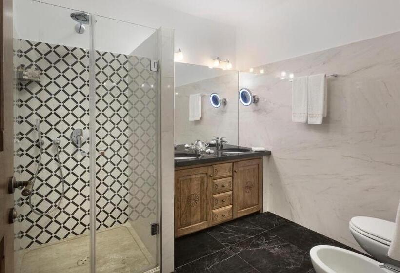 סוויטה, La Rocca Resort & Spa