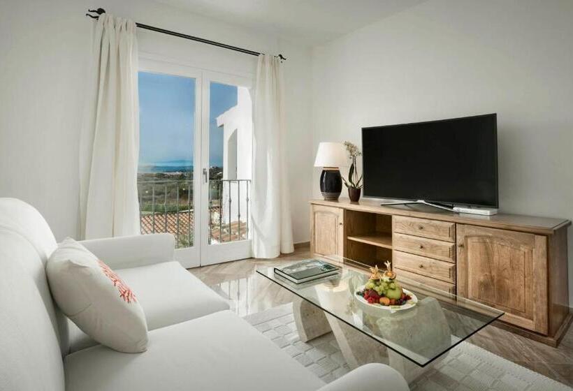 סוויטת פרמיום עם נוף לים, La Rocca Resort & Spa