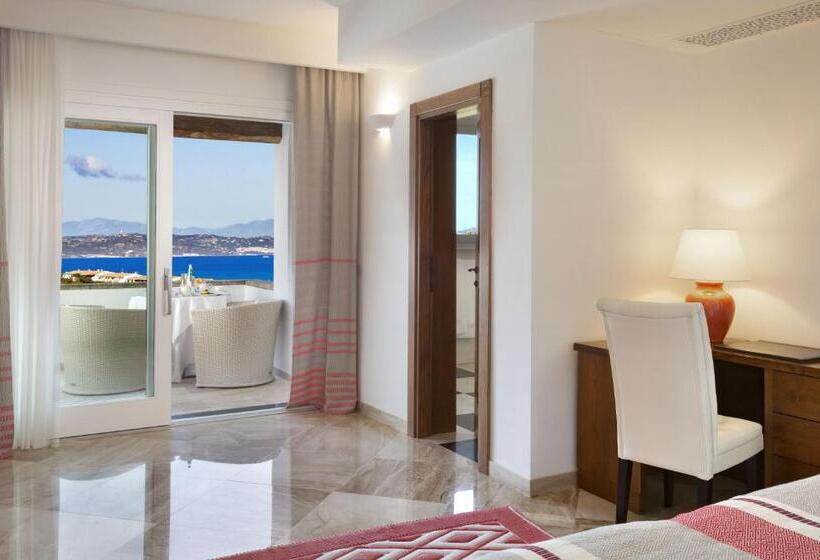 סוויטת פרמיום עם נוף לים, La Rocca Resort & Spa