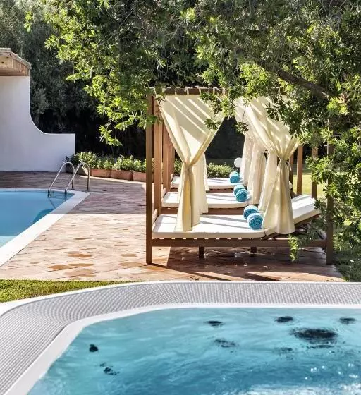 Deluxe-villa 1 Makuuhuone, La Rocca Resort & Spa