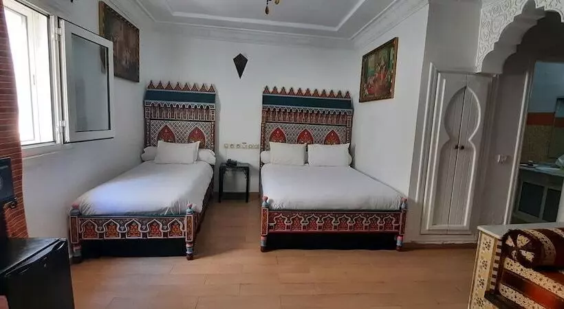 اتاق استاندارد سه نفره, Moroccan House Casablanca