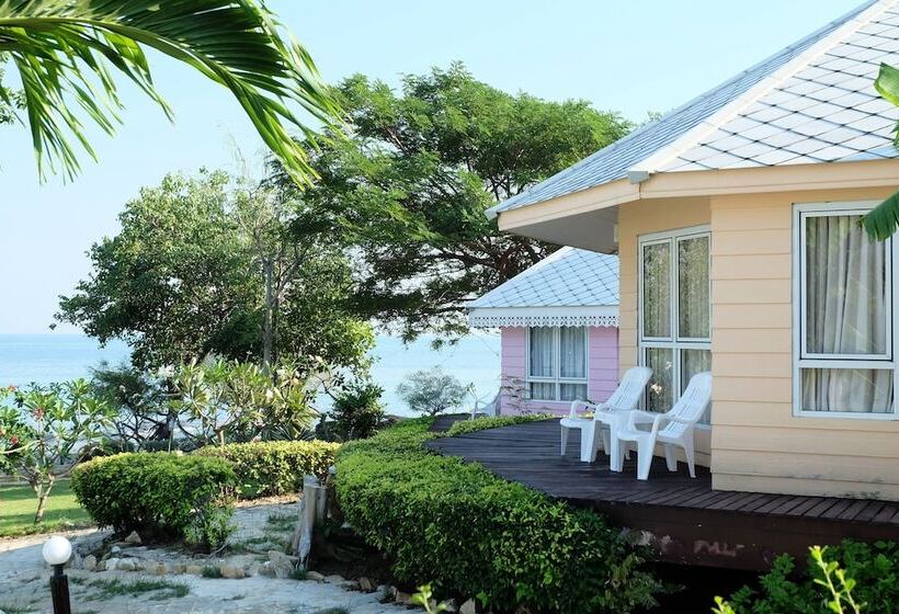디럭스 코티지, Nimmanoradee Resort