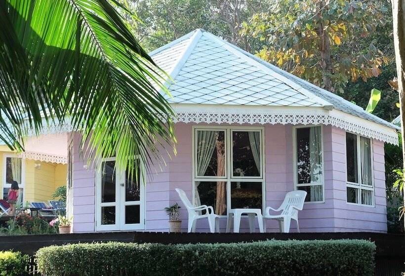 디럭스 코티지, Nimmanoradee Resort