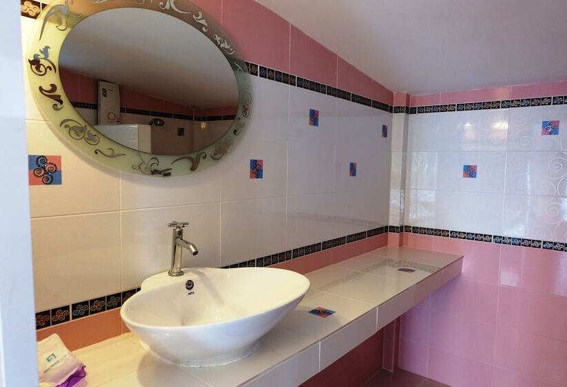 디럭스 코티지, Nimmanoradee Resort