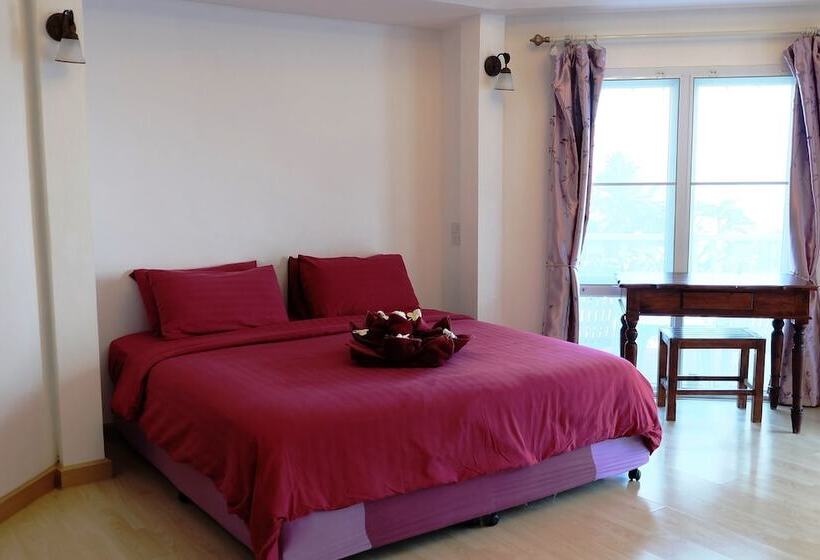 디럭스 코티지, Nimmanoradee Resort