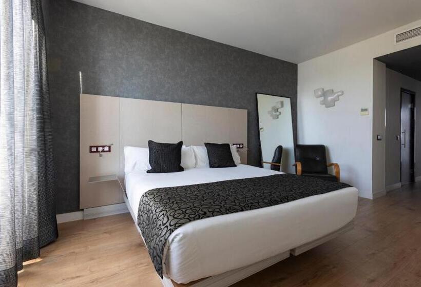 景色の見えるジュニアスイート, Petit Palace Santa Barbara