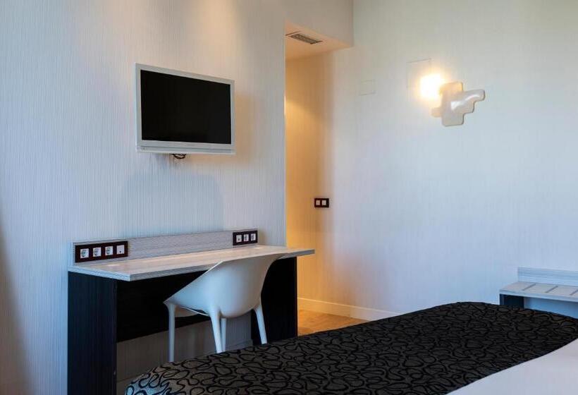 スタンダードルーム, Petit Palace Santa Barbara