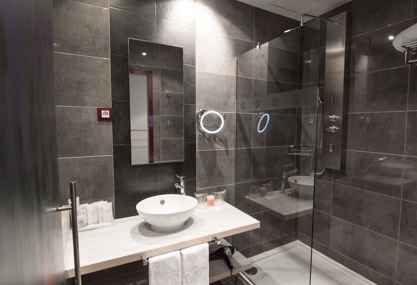 スタンダード４人部屋, Petit Palace Santa Barbara