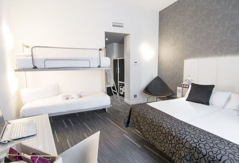 スタンダードルーム, Petit Palace Santa Barbara