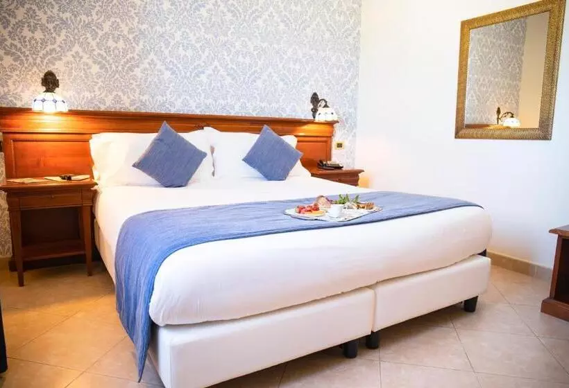 سوییت با چشمانداز دریا, Relais Villa Giuliana