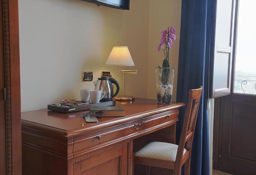Люкс Вид на Море, Relais Villa Giuliana