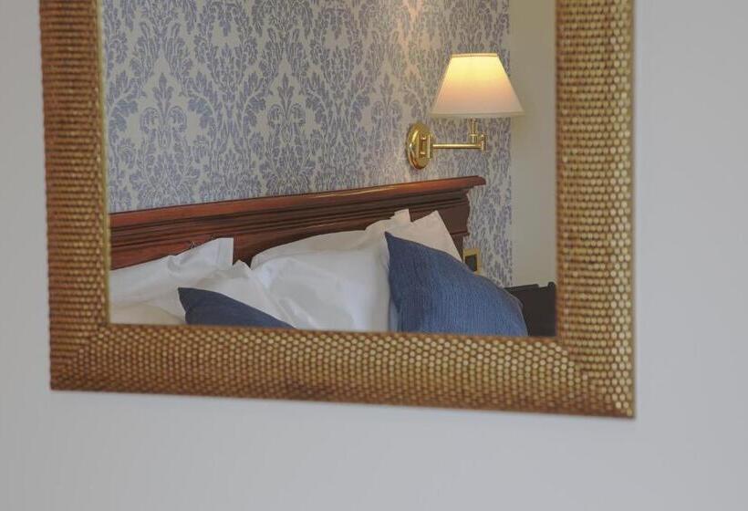 オーシャンビュースイート, Relais Villa Giuliana