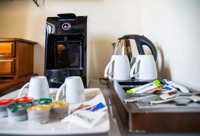 سوئیت با وان آب گرم, Relais Villa Giuliana