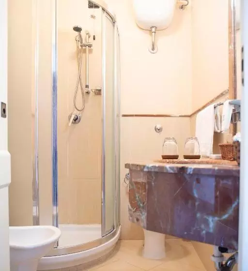 اتاق سوپریور, Relais Villa Giuliana