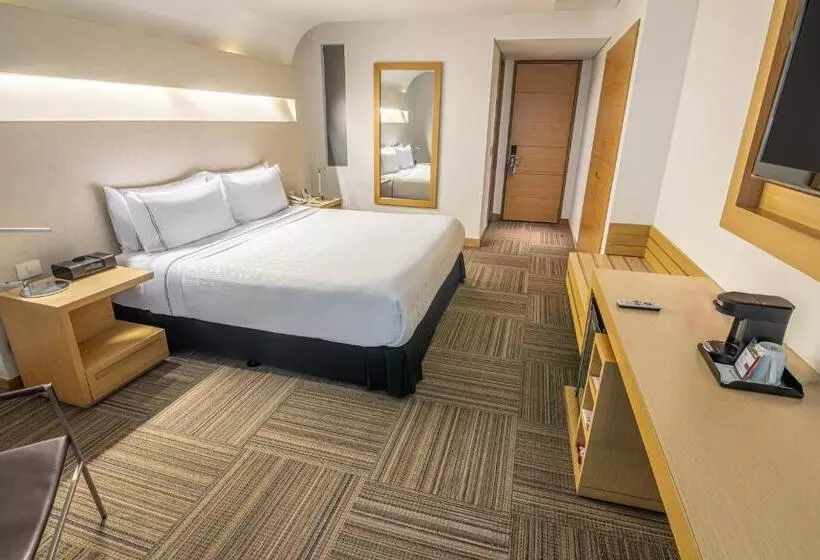 キングサイズベッドのスーペリアルーム, Sonesta Hotel Bogotá